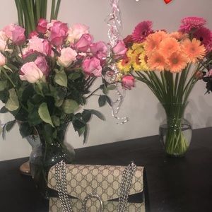 Meet your Posher, Anush